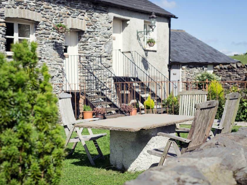 Sitting out area in garden | Selsed - Selside Hall, near Kendal