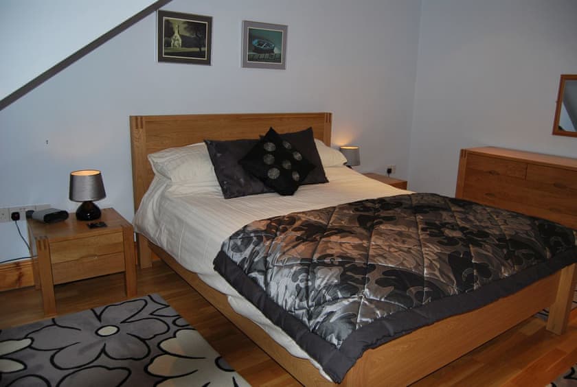 Double bedroom with king sized bed | Bramblebank, Ambleside