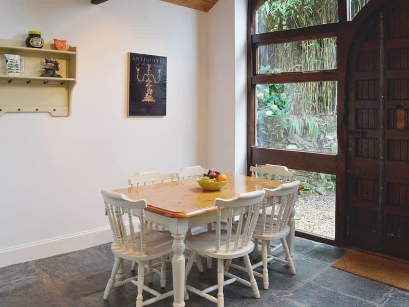 Kitchen/diner | Hollywell Barn, Menheniot, near Liskeard