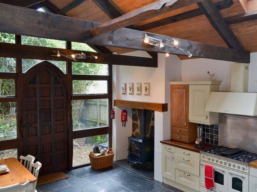 Kitchen/diner | Hollywell Barn, Menheniot, near Liskeard