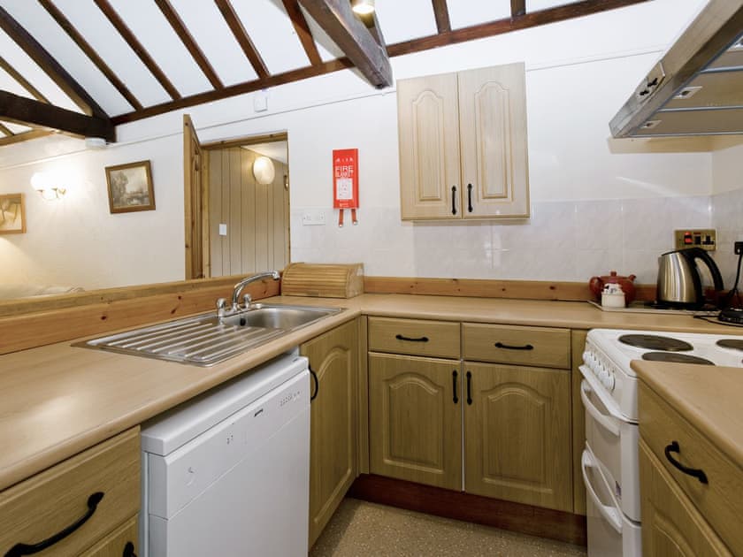Open plan living/dining room/kitchen | Wayford Bridge Granary - Malt Shovel, Wayford Bridge, nr. Stalham