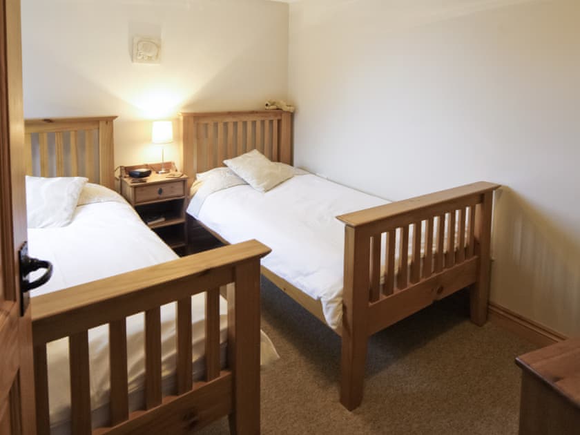 Twin bedroom | Piglets Place, Plealey, Shrewsbury