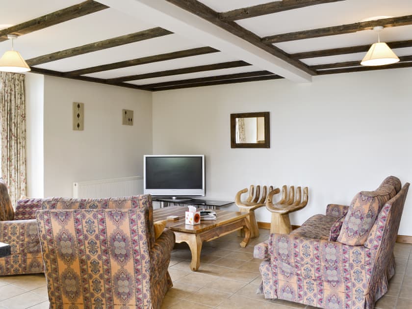Open plan living/dining room/kitchen | Bay, Catfield