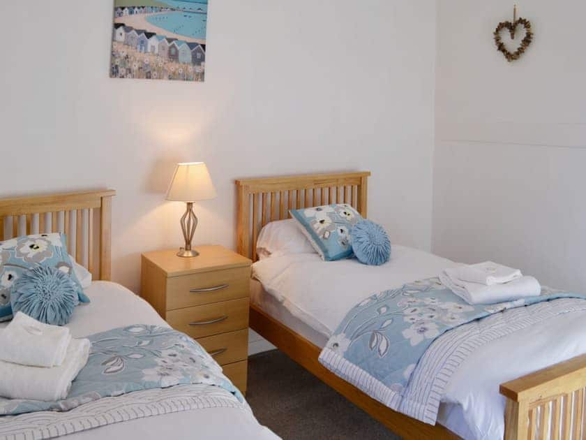 Twin bedroom | Elm Rise, Askrigg, near Hawes