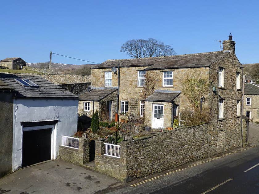 Exterior | Elm Rise, Askrigg, near Hawes
