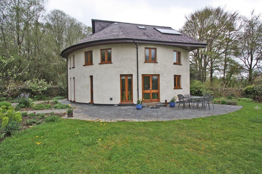 Henllys Lodge, Cilycwm, Llandovery