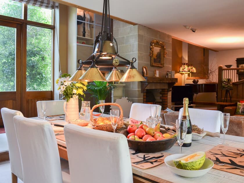Living room/dining room | Arne Barn, Near Wareham