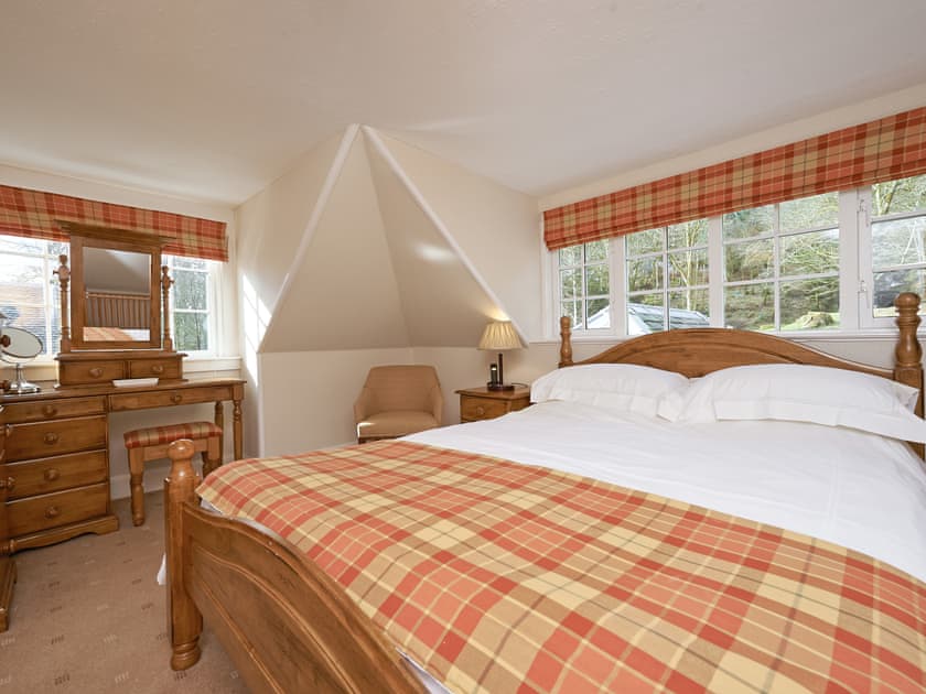 Double bedroom | Home Farm - Home Farm Cottage, Glendaruel