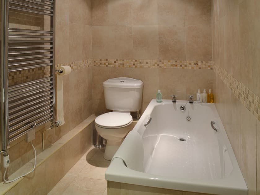 Twin bedroom | Manor Farm Barns - Jumbo’s Stable, Crimscote, nr. Newbold