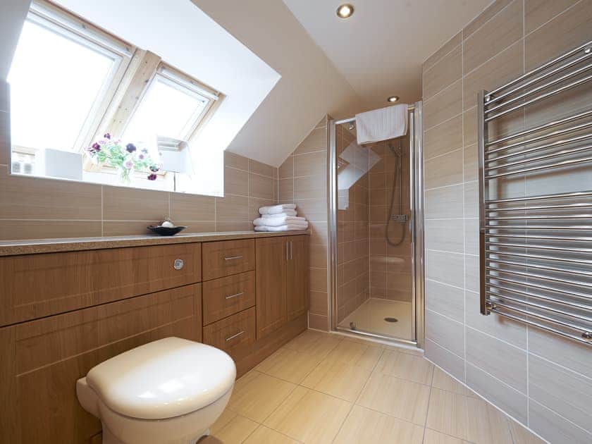 Bathroom | Home Farm - Glendaruel Lodge, Glendaruel