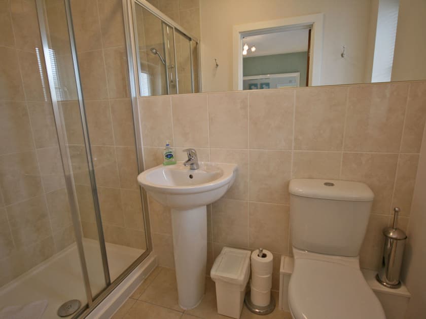En-suite | Hilly Brow, Beadnell