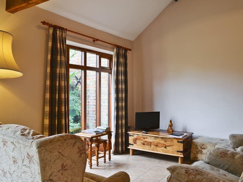 Open plan living/dining room/kitchen | Oregano, Catfield