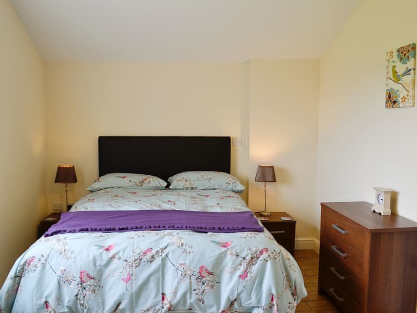 Bedroom | Ashington Holiday Cottages - Hawthorne Cottage, Skegness