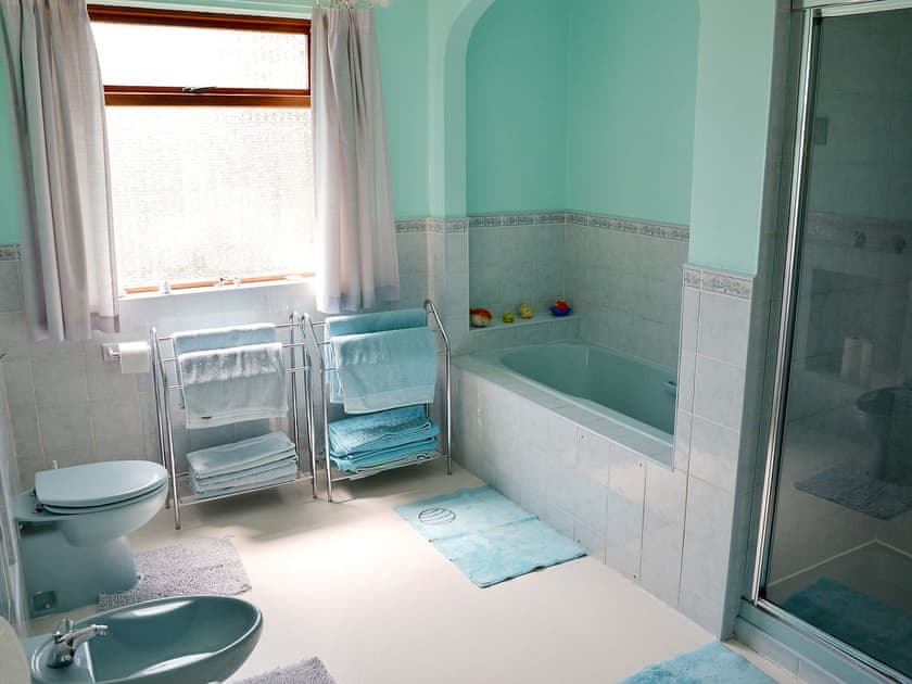 Bathroom | Field House, Baschurch, nr. Shrewsbury
