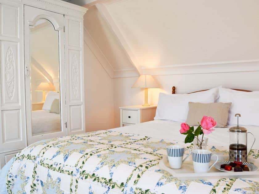 Lovely double bedroom | Church Street Cottage, Cardigan