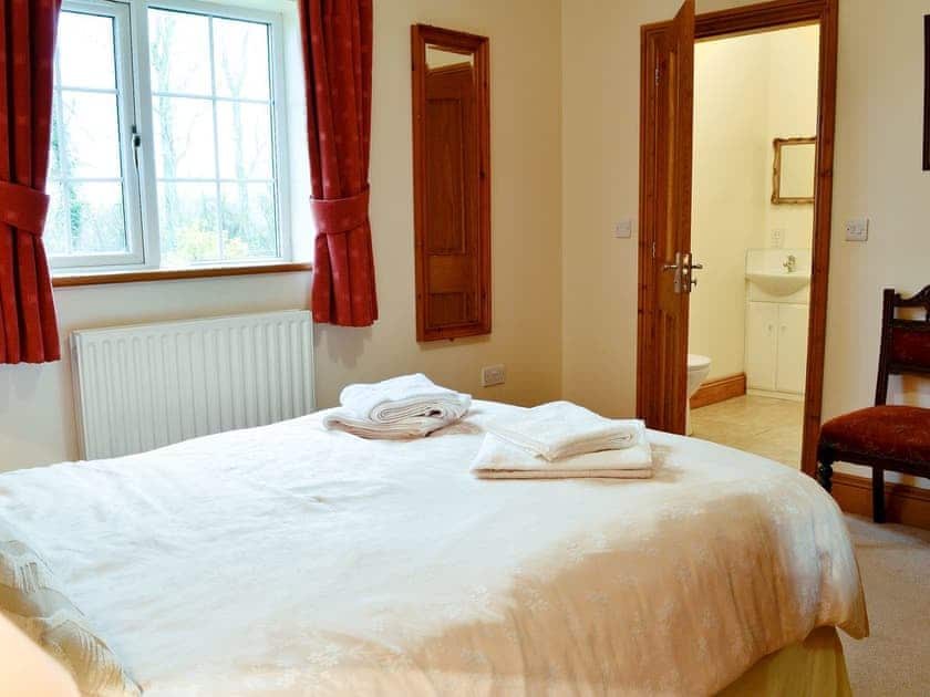 Double bedroom | Alby Bungalow, Cumwhinton, Carlisle