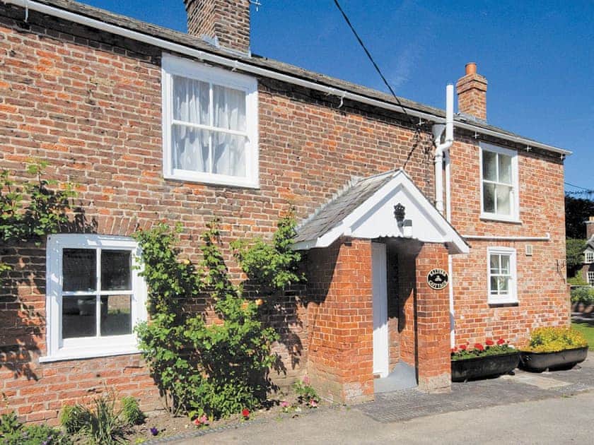 Exterior | Salters Cottage, Wainfleet St. Mary, nr. Skegness