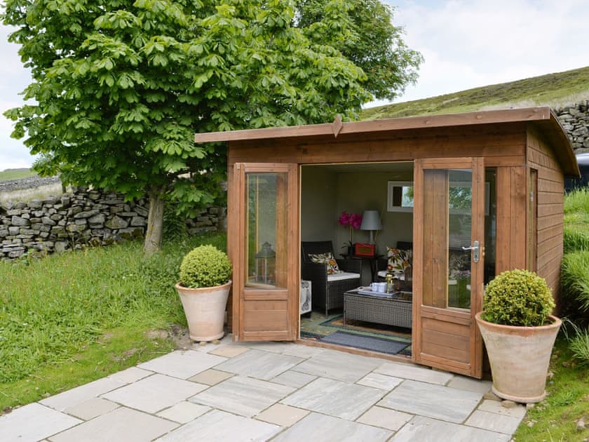 Summerhouse | Birkend Farmhouse, Low Row near Reeth
