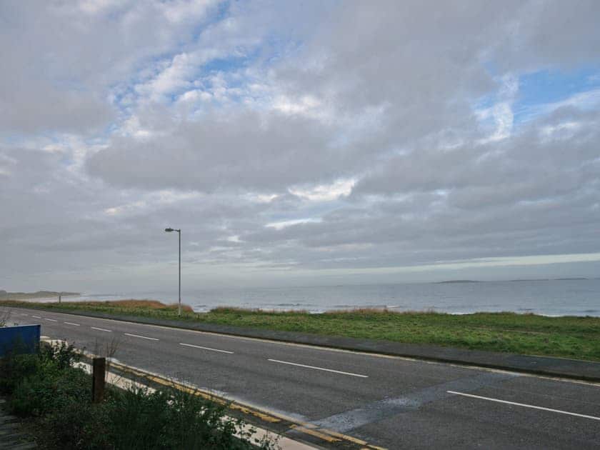 2 Seafield Apartment, Seahouses
