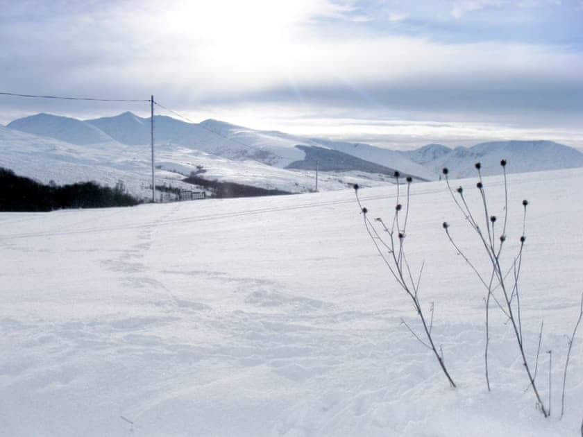Surrounding area | Bothan a’ Bhile, Roybridge, nr. Fort William
