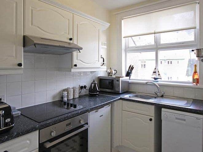 Kitchen | Castleview Apartment, S Embankment, Embankment & Lower Street