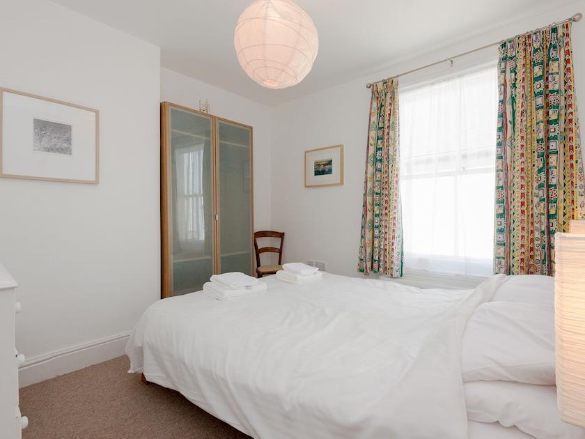 Double bedroom | Quays Cottage, Salcombe