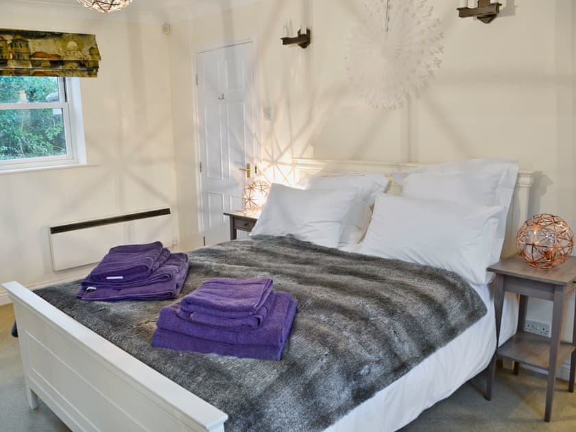 Double bedroom | Bitchfield Tower Cottages - Tower Cottage, Belsay