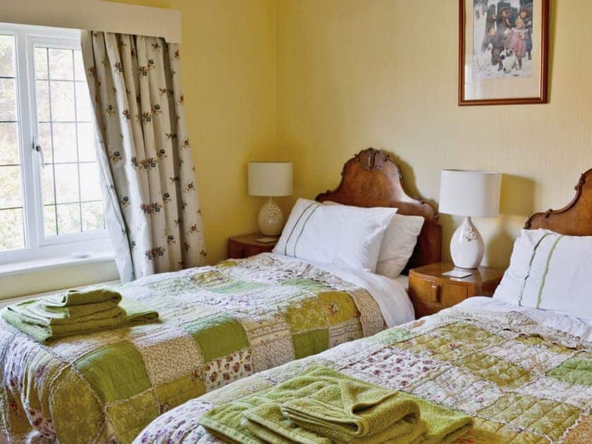 Twin bedroom | Ivy House, Fairhaven, nr. St Anne’s