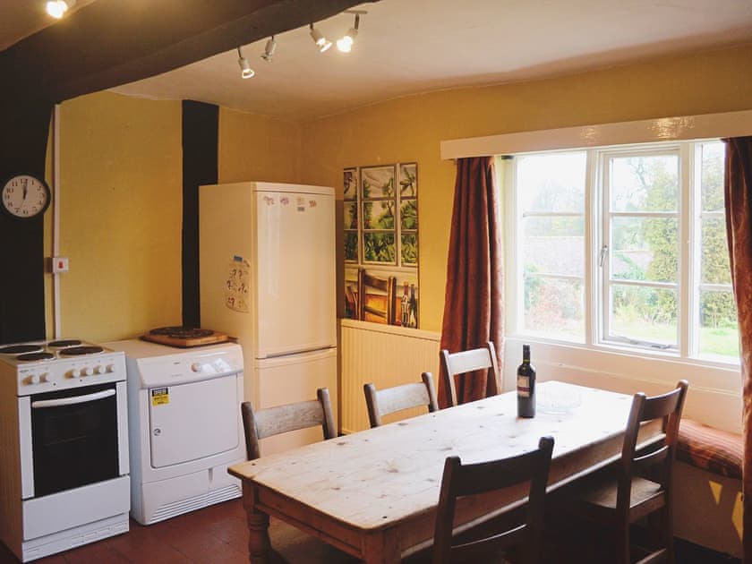 Kitchen/diner | The Farmhouse, Newent