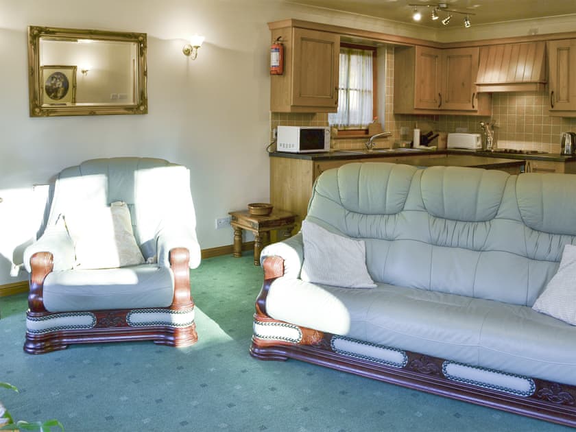 convenient open plan living space | The Wheelhouse, Near Linlithgow