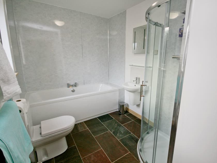 Bathroom | Shelduck House, Portnalong, Isle of Skye