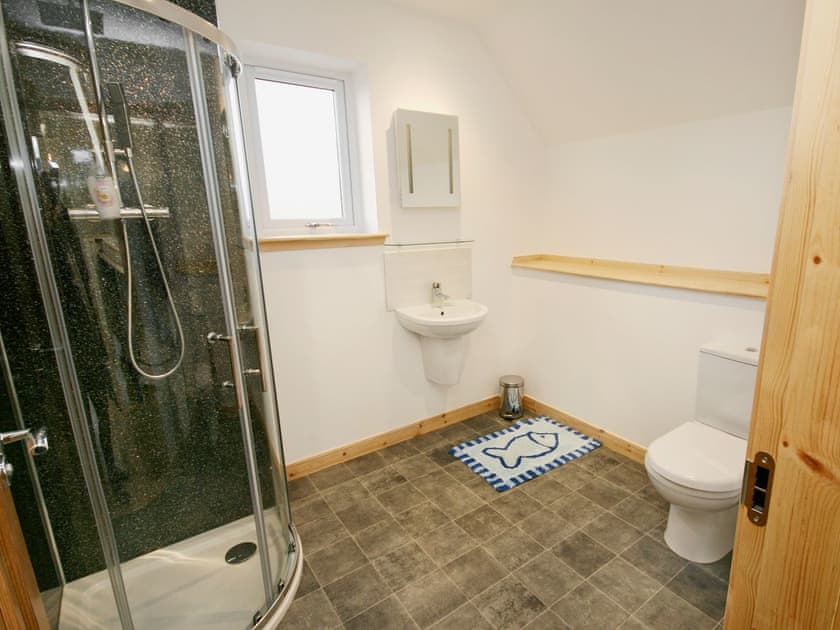 Bathroom | Shelduck House, Portnalong, Isle of Skye