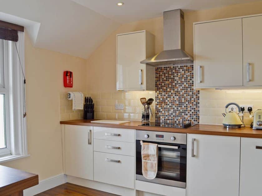 Kitchen | Reef Apartments - Nemo, Sandown
