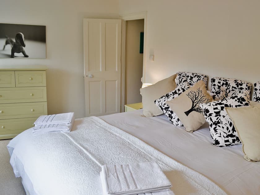 Double bedroom | Midships, Instow