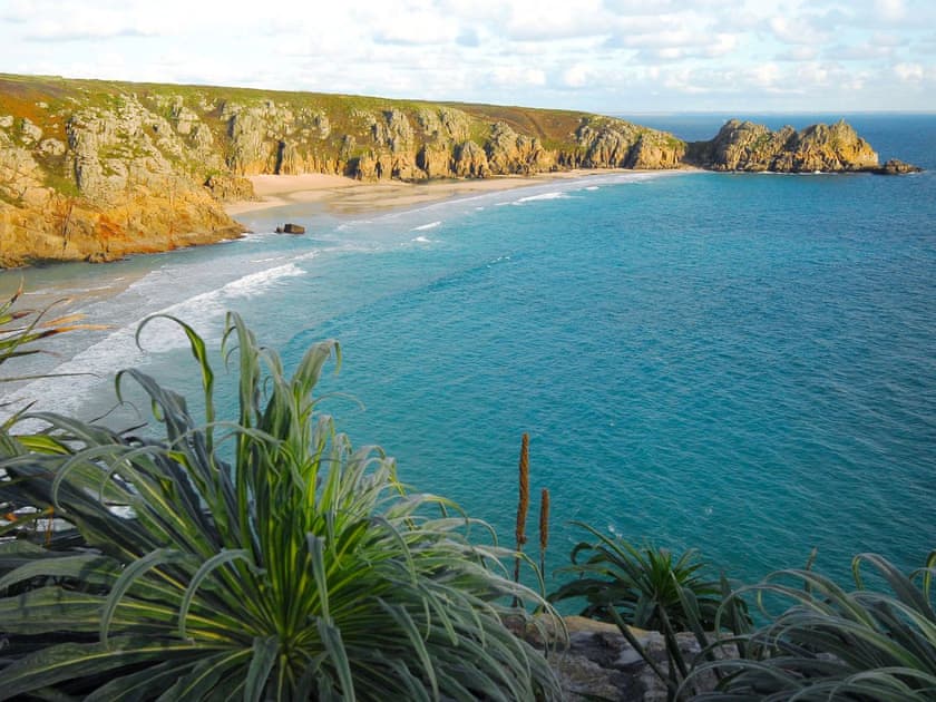 Porthcuno | Robin’s Nest, Kerrow Farm, Sennen