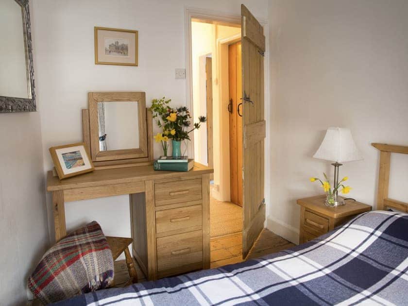 Double bedroom | Lumley Cottage, Thornton-le-Dale