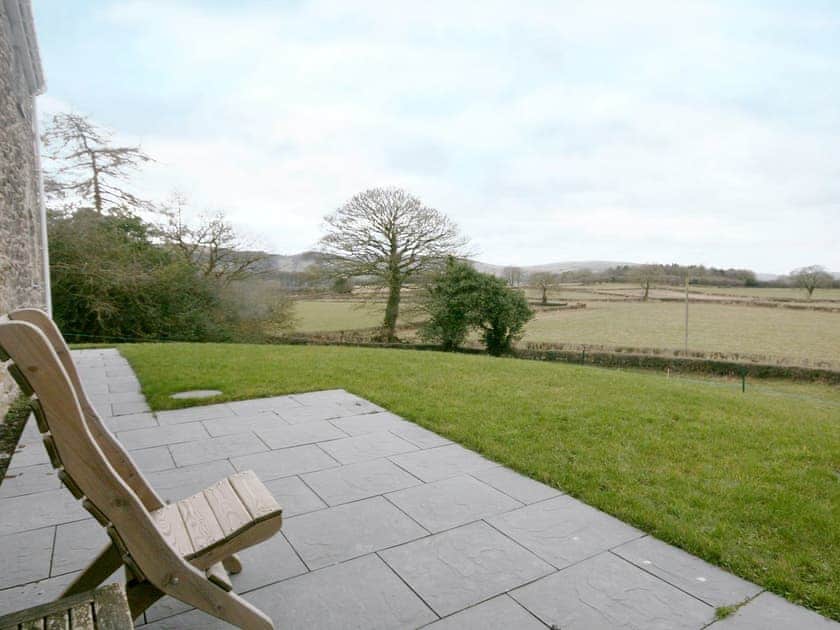 Garden | Hersedd Barns, Hendre, Near Mold, Clwyd