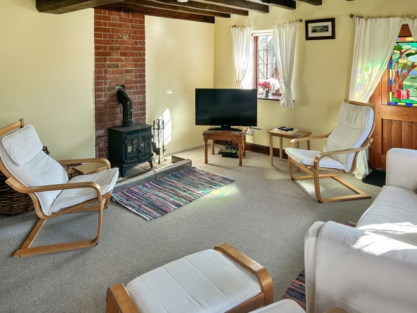 Dining room | Field Cottage, Sudbourne, nr. Orford