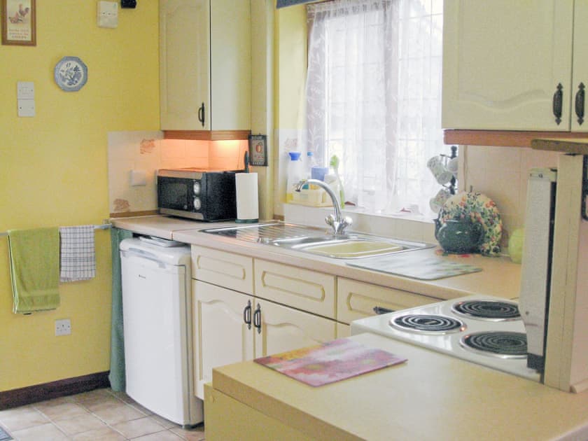 Kitchen | Puddleduck Cottage, Thorpe Market