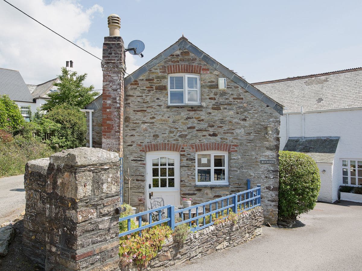 Hewton House And Cottages Boxwood Ref Hba In Weir Quay Bere