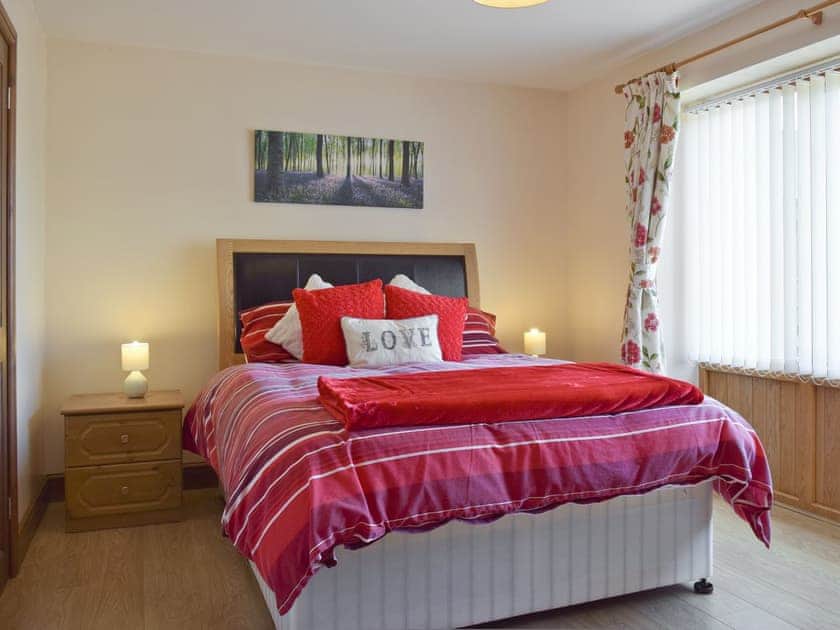 Spacious double bedroom | Llys y Prior Holiday Barns -The Smithy - Llys y Prior Holiday Barns, Carmarthen