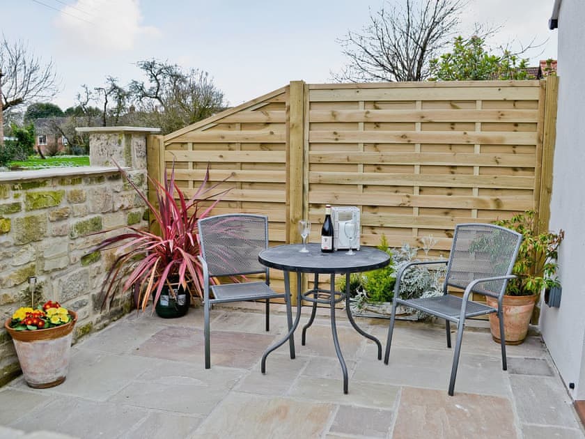 Sitting-out-area | Wheatsheaf Cottage, Moor Monkton, nr. York
