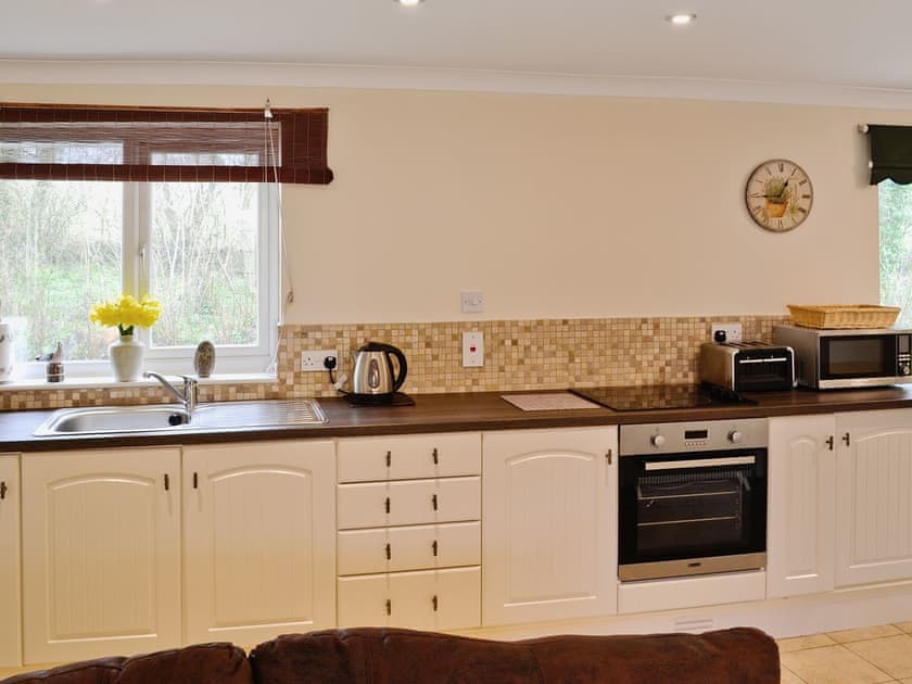 Kitchen/diner | Stone The Crows, Liskeard