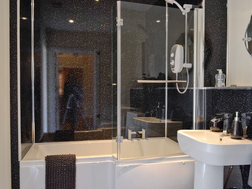 Bathroom | The Penthouse, Troon