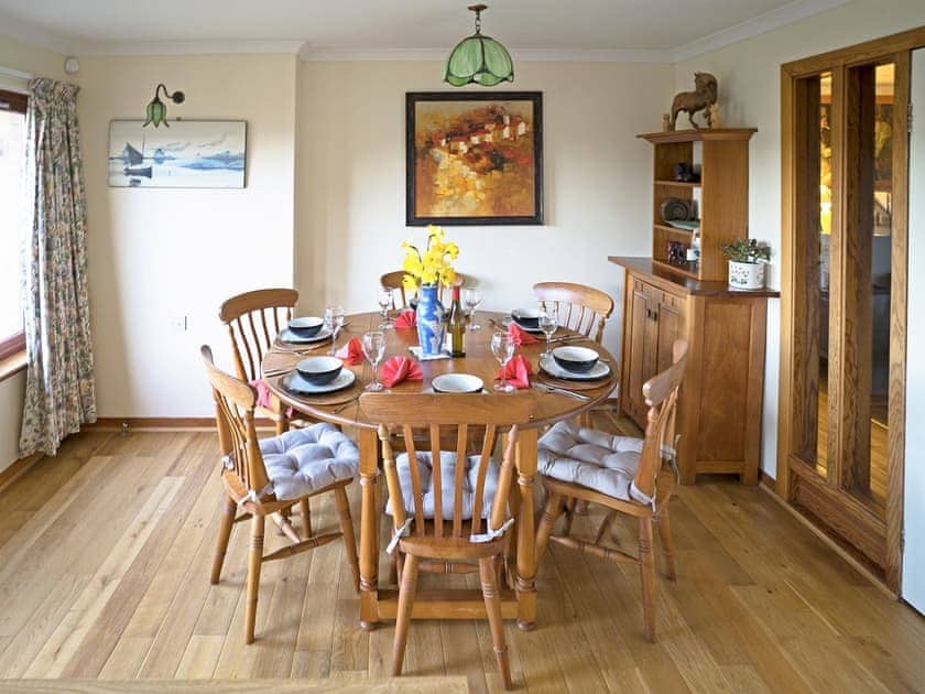 Charming dining area | Rosmuire, Shandon, near Helensburgh
