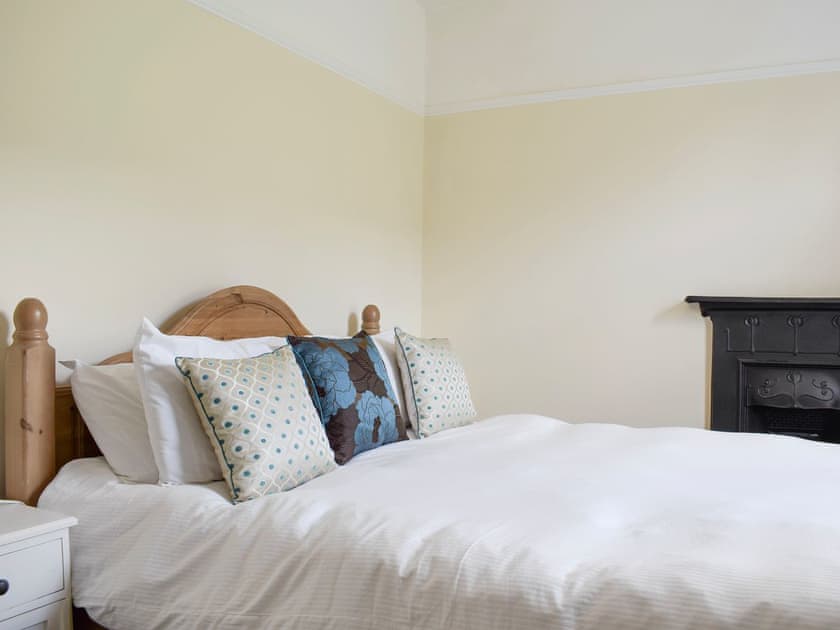 Comfortable double bedroom | Newrigg, Ambleside