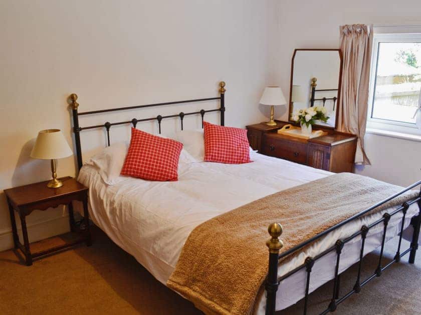 Double bedroom | Mill Cottage, Winterbourne Steepleton, nr. Dorchester