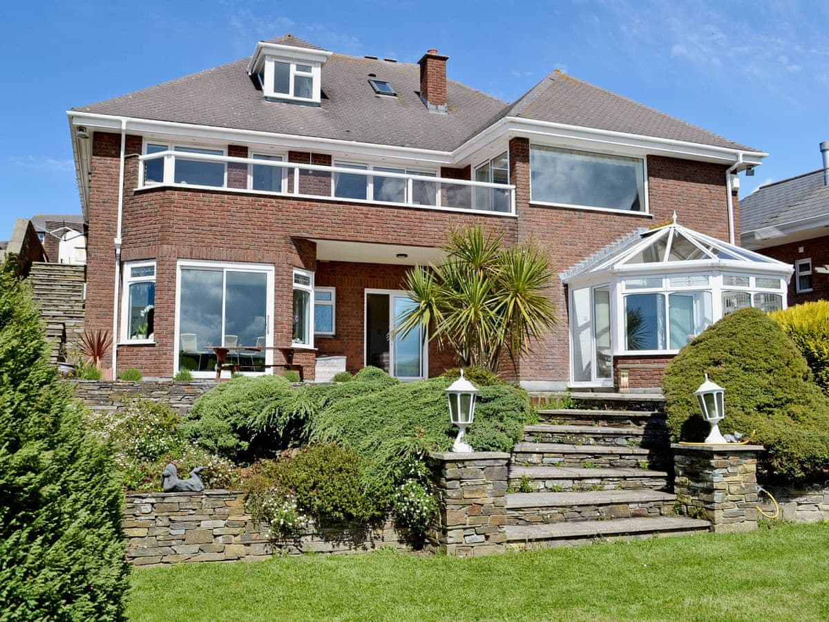 Heybrook Court