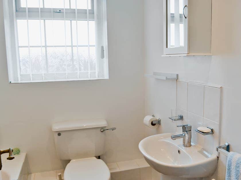 Bathroom | Harbour House, Amble