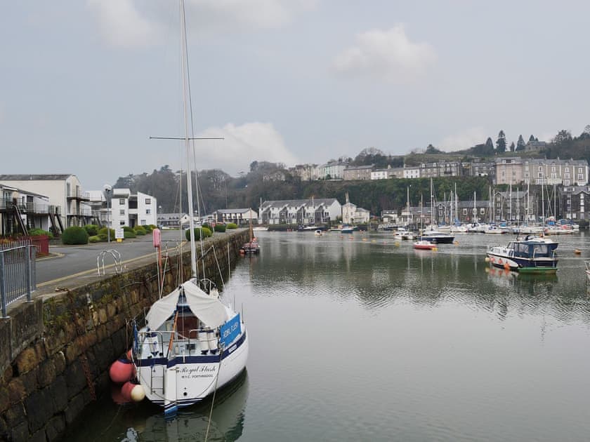 Harbour | Ffestiniog View , Porthmadog